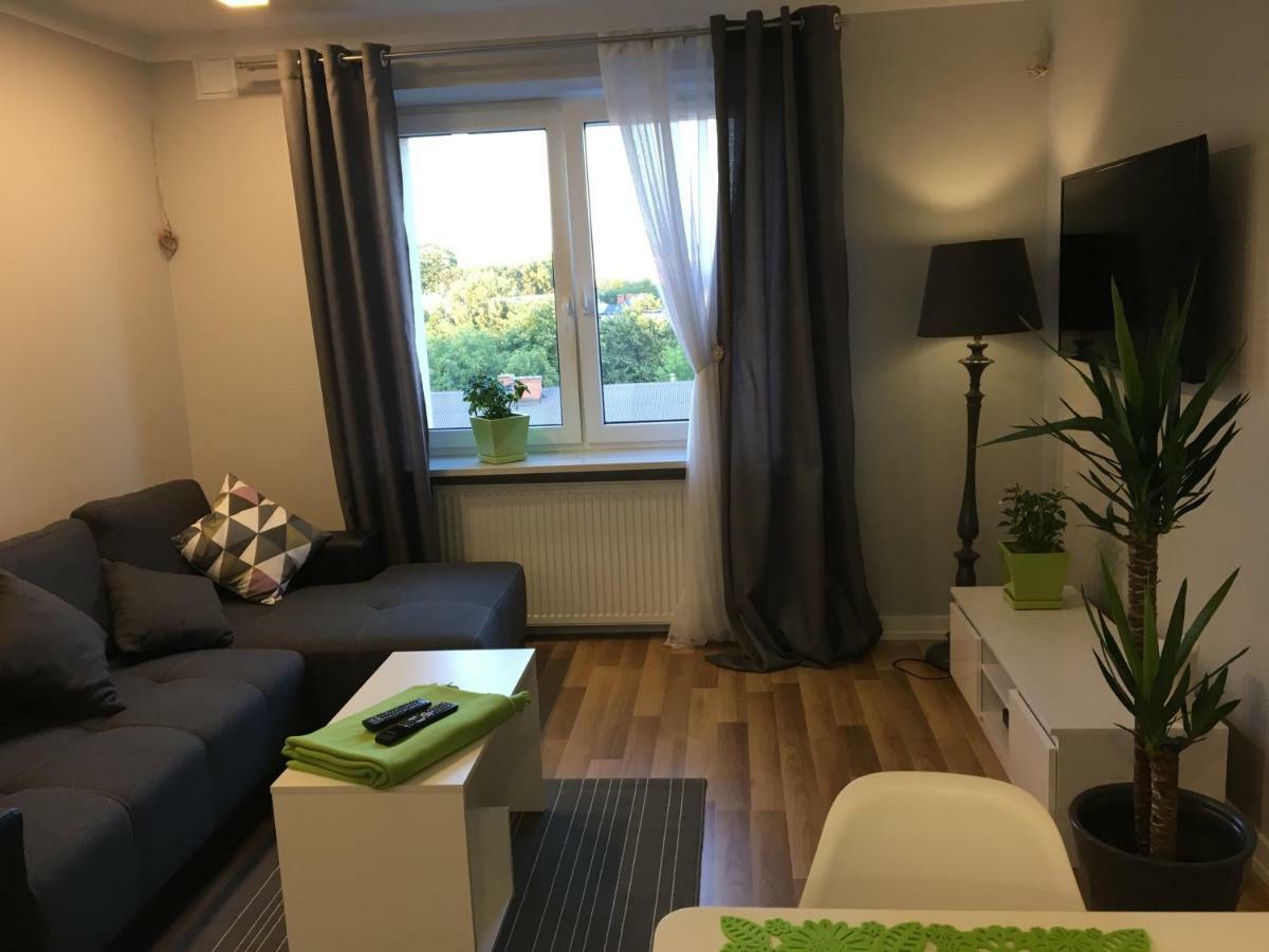 Family & Business Elegant Apartments Rynek Centrum Downtown - 2 Bedroom, Balcony, Parking Келце Екстериор снимка